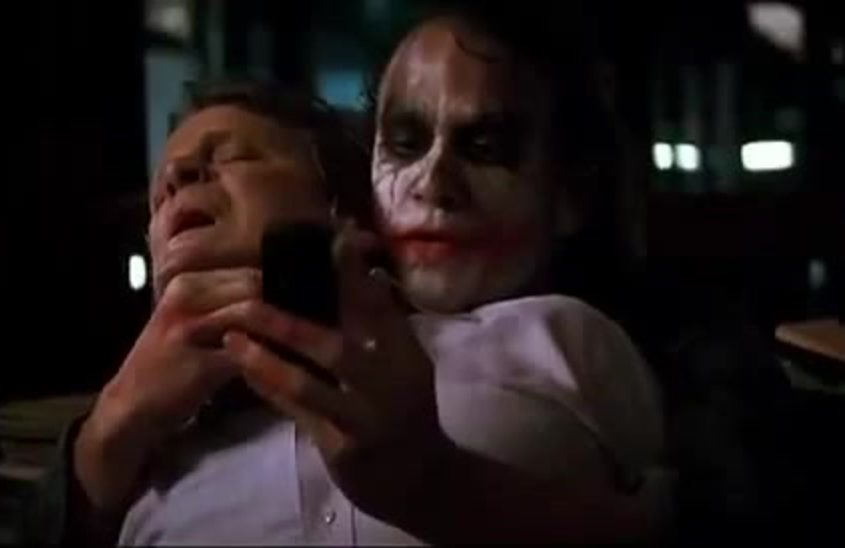 Joker phone call in dark knight 845x548 - بلاگ