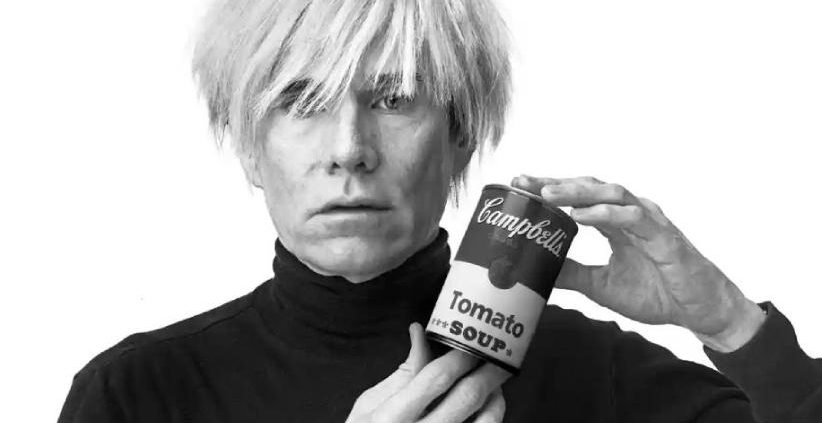 Andy Warhol 822x423 - اندی وارهول؛ شارلاتان یا بزرگ‌ترین هنرمند قرن بیستم؟